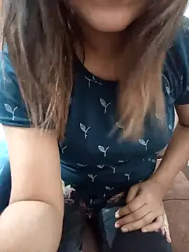 Tanha18 online show from March 6, 2026, 3:41 pm