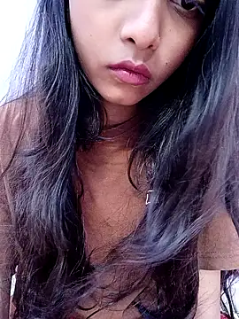 Mustardqueen online show from October 14, 2025, 1:56 pm