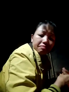 Yanmey online show from November 25, 2025, 11:16 pm