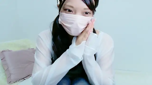 Ichikachan online show from July 14, 2026, 3:11 am