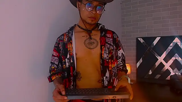 Snapshot of Jayden_Morris chatting on February 18, 2026, 7:32 pm Jayden Morris online show from February 18, 2026, 7:32 pm