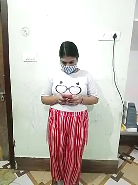 PG girl 12th online show from November 29, 2025, 7:44 am