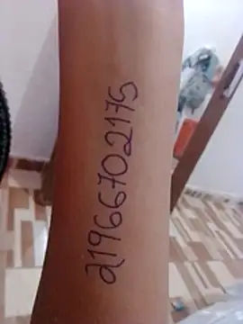 Camilanifeta online show from January 10, 2026, 12:51 pm