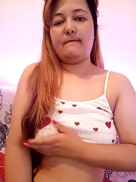 Snapshot of MollyJanette chatting on December 1, 2025, 9:36 am MollyJanette online show from December 1, 2025, 9:36 am