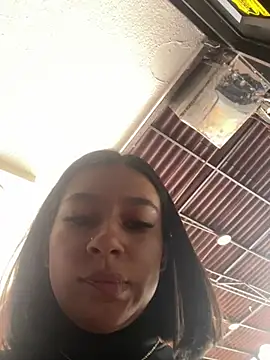 AlyssaRay online show from May 12, 2026, 2:14 pm