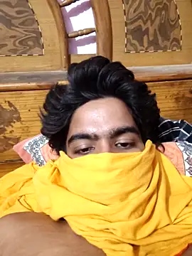 delhi  man 1 online show from April 28, 2026, 7:41 pm