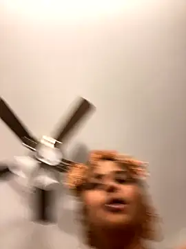 MaRiaSpYce online show from November 14, 2025, 2:10 am