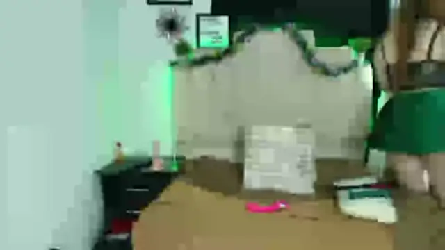 Nathaly stepmom49 online show from December 2, 2025, 11:48 am