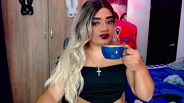 Sofiabigcock22 online show from October 27, 2025, 11:14 am