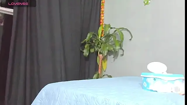 Sharlott smith online show from October 23, 2025, 11:46 pm