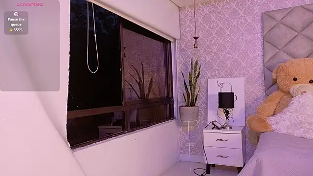 CARO ADAMS1 online show from February 10, 2026, 11:03 am