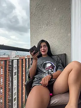 RoseSeductre online show from November 5, 2025, 9:15 pm