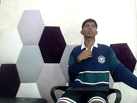 Mick storm online show from February 5, 2026, 6:56 pm