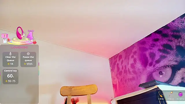 Snapshot of ANGEL_EVIL_S7 chatting on November 17, 2025, 11:27 am ANGEL EVIL S7 online show from November 17, 2025, 11:27 am