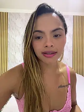 safadinhaquenteW online show from May 20, 2026, 3:40 pm