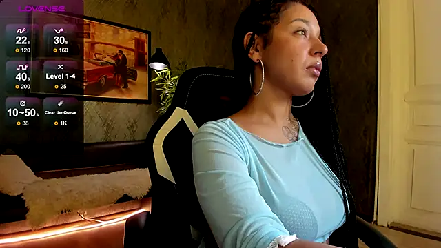 Aisha Goldstein online show from November 27, 2025, 5:31 am