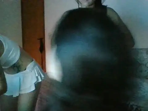 Snapshot of Starbunnysz chatting on April 13, 2026, 1:22 am Starbunnysz online show from April 13, 2026, 1:22 am