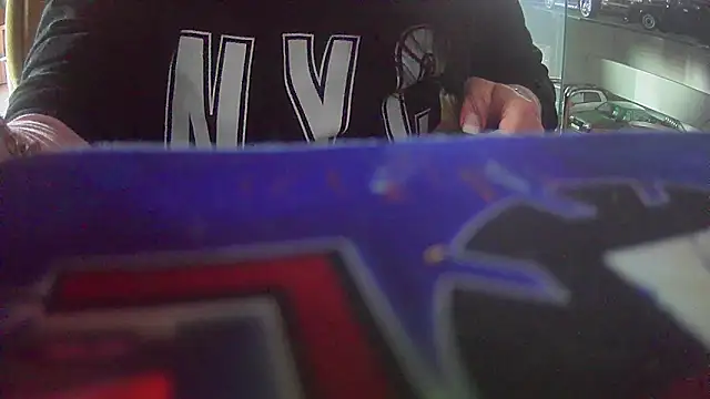 Snapshot of jumady-ts chatting on November 19, 2025, 9:53 am jumady-ts online show from November 19, 2025, 9:53 am