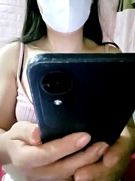 SansanCii online show from October 31, 2025, 5:14 pm