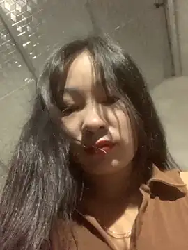 Linh sexyy online show from October 23, 2025, 7:34 pm