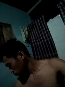 Parjoo1234 online show from April 30, 2026, 3:18 pm