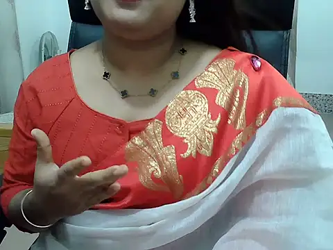 SexyRani2000 online show from June 24, 2026, 6:29 pm