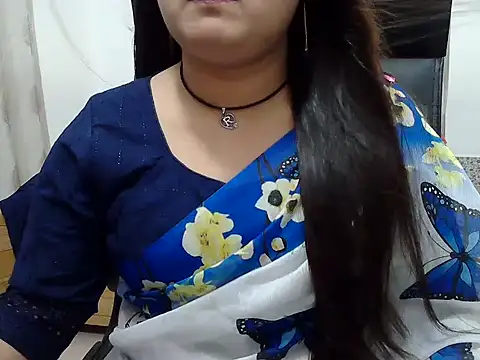 SexyRani2000 online show from August 4, 2026, 2:41 pm