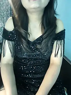 Snapshot of Model_Show01 chatting on November 25, 2025, 6:19 pm Model Show01 online show from November 25, 2025, 6:19 pm