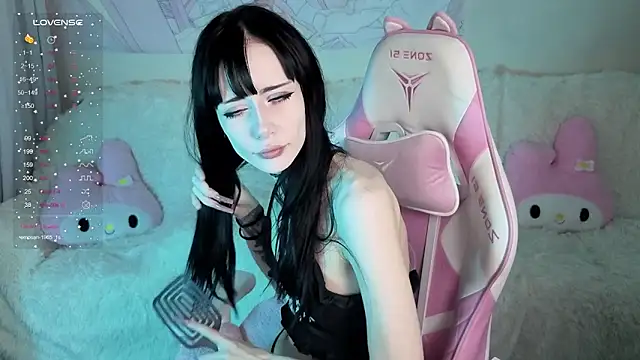 Snapshot of MiranaLieberttt chatting on December 1, 2025, 9:09 pm MiranaLieberttt online show from December 1, 2025, 9:09 pm