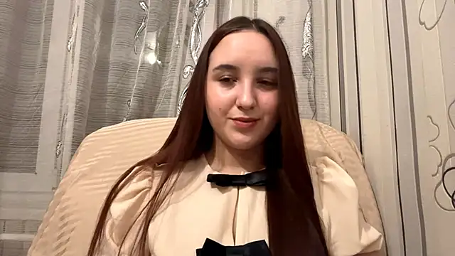 DaisyMolly online show from November 5, 2025, 9:15 pm