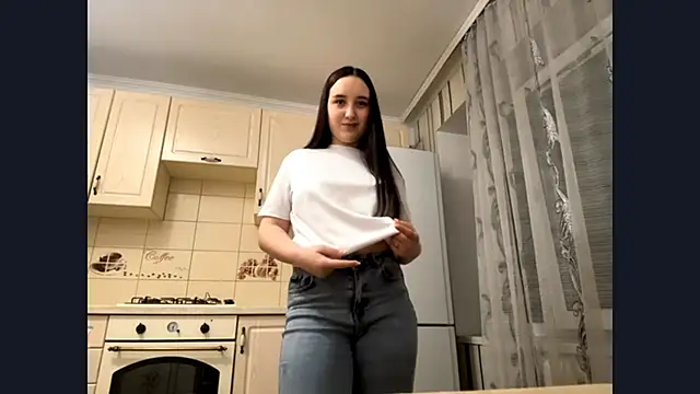 DaisyMolly online show from November 27, 2025, 10:01 pm