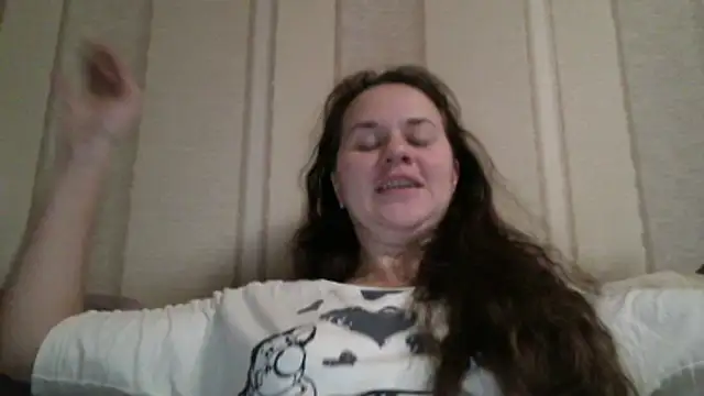 Snapshot of GiaaCaranggi chatting on February 13, 2026, 8:38 pm GiaaCaranggi online show from February 13, 2026, 8:38 pm