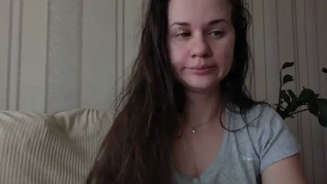 Snapshot of GiaaCaranggi chatting on February 21, 2026, 12:06 pm GiaaCaranggi online show from February 21, 2026, 12:06 pm