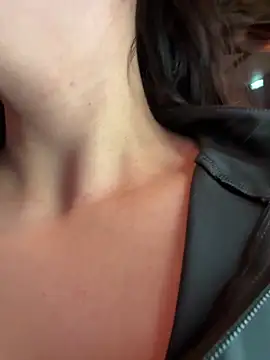 mamimamacitaaa online show from November 28, 2025, 2:20 pm