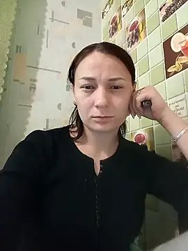 HollyDollsi online show from January 16, 2026, 8:18 am