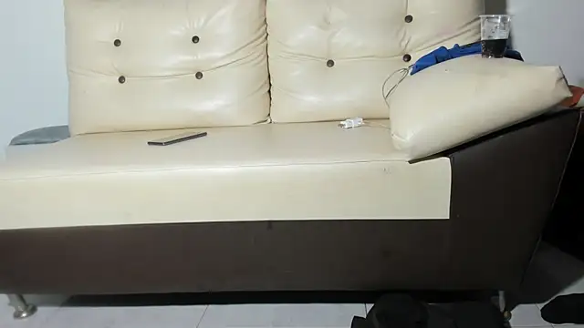 mycolection girls online show from December 14, 2025, 6:23 pm