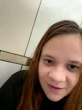 ruivinhadancer online show from December 20, 2025, 3:13 am