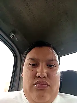 natt-bigass online show from March 29, 2026, 2:39 pm