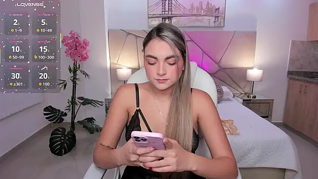 Lena nova online show from November 25, 2025, 8:14 am