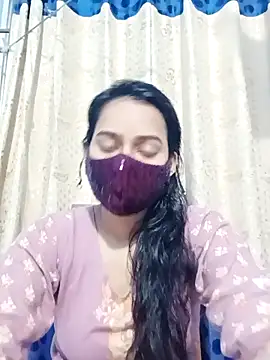 Hot Baby250 online show from December 3, 2025, 10:46 am