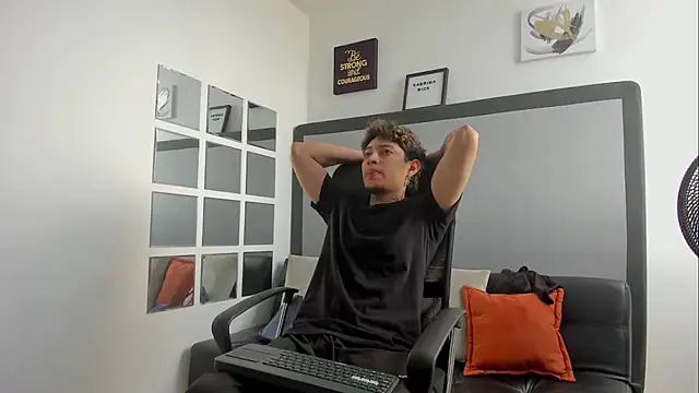 Sky Wild online show from October 23, 2025, 8:07 pm