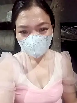 Snapshot of nat-tri chatting on October 31, 2025, 11:22 am nat-tri online show from October 31, 2025, 11:22 am