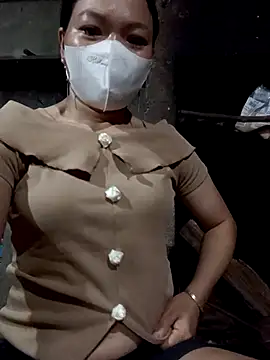 Snapshot of nat-tri chatting on November 11, 2025, 12:21 am nat-tri online show from November 11, 2025, 12:21 am