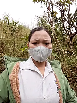 Snapshot of nat-tri chatting on November 20, 2025, 2:12 am nat-tri online show from November 20, 2025, 2:12 am