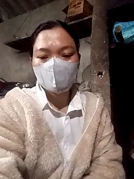 Snapshot of nat-tri chatting on November 26, 2025, 2:51 pm nat-tri online show from November 26, 2025, 2:51 pm