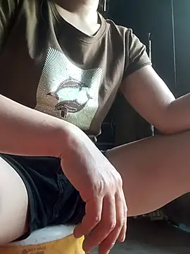 nat-tri online show from April 8, 2026, 10:15 am