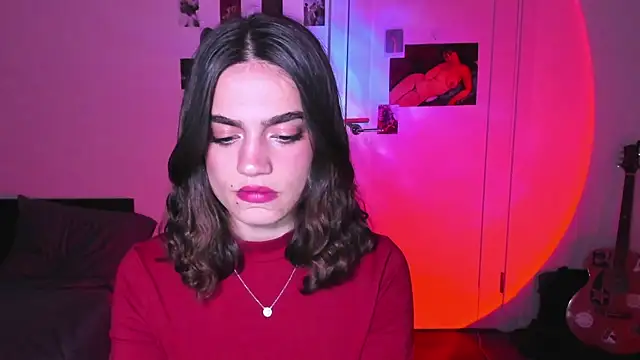 Snapshot of nightfloatt chatting on October 14, 2025, 8:53 pm nightfloatt online show from October 14, 2025, 8:53 pm