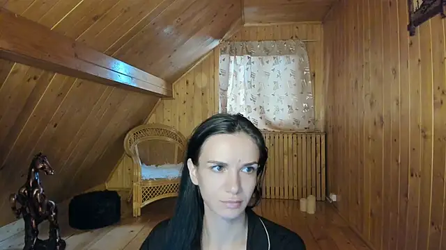 Snapshot of EvelynVox chatting on November 4, 2025, 6:34 am EvelynVox online show from November 4, 2025, 6:34 am