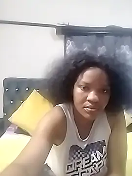 CaramelBoootie online show from November 8, 2025, 6:18 pm