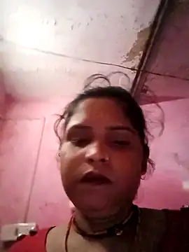 Manya cute online show from October 18, 2025, 2:07 pm